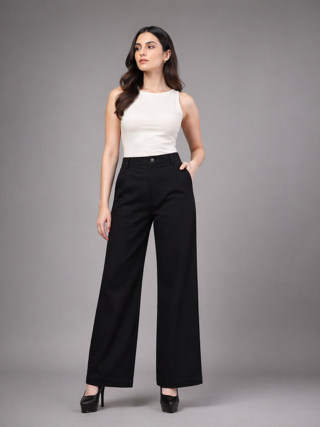 Pleated High-Waist Wide-Leg Cotton Twill Trousers – Black