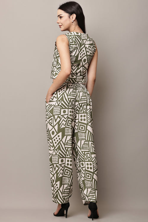 Green_White_Crop_Top_Pants Against plain background